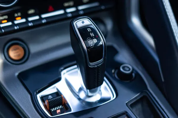 Kasino Desert Nights Apl Android/iOS